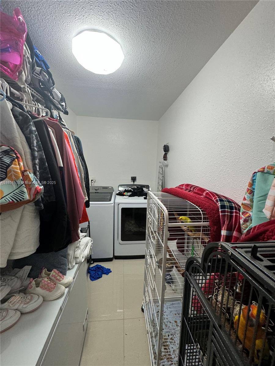 Hialeah Gardens, FL 33016,8098 NW 99th Ter