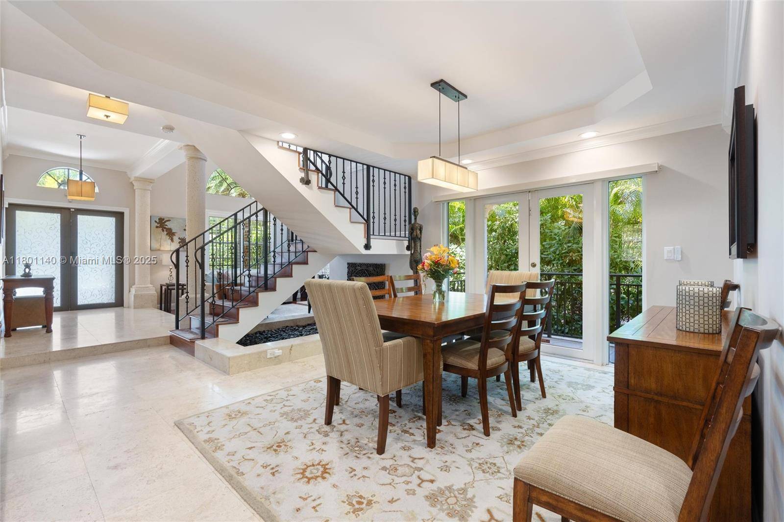 Coral Gables, FL 33134,826 Malaga Ave