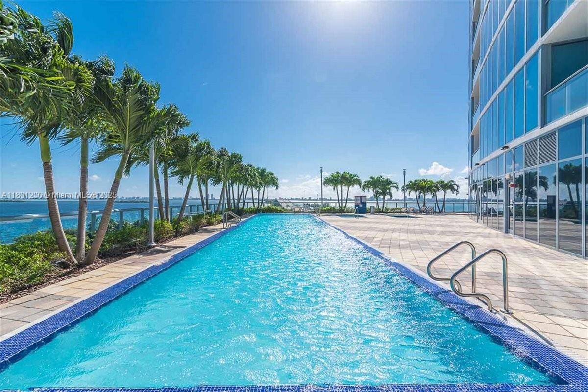 Miami, FL 33137,601 NE 36th St #2203