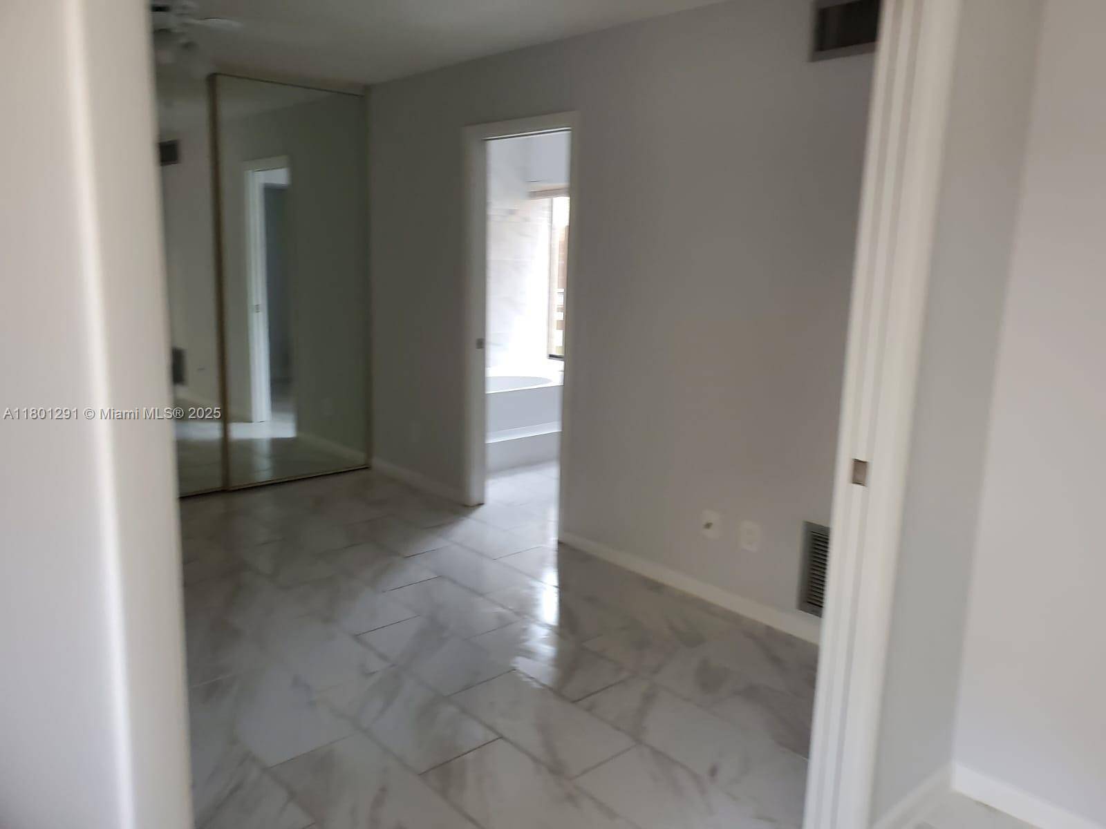 West Palm Beach, FL 33401,637 Executive Center Dr #N102