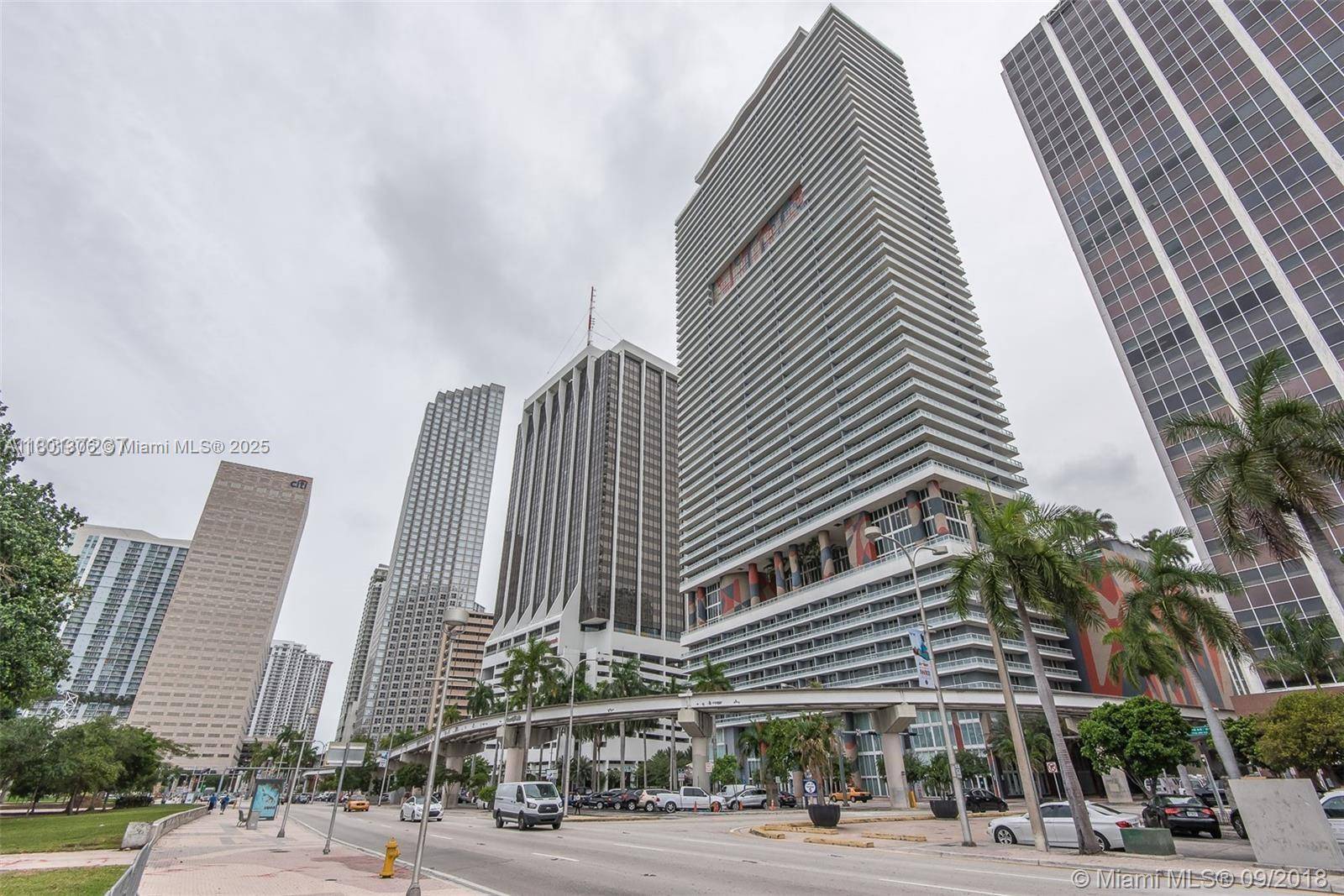 Miami, FL 33132,50 Biscayne Blvd #1801