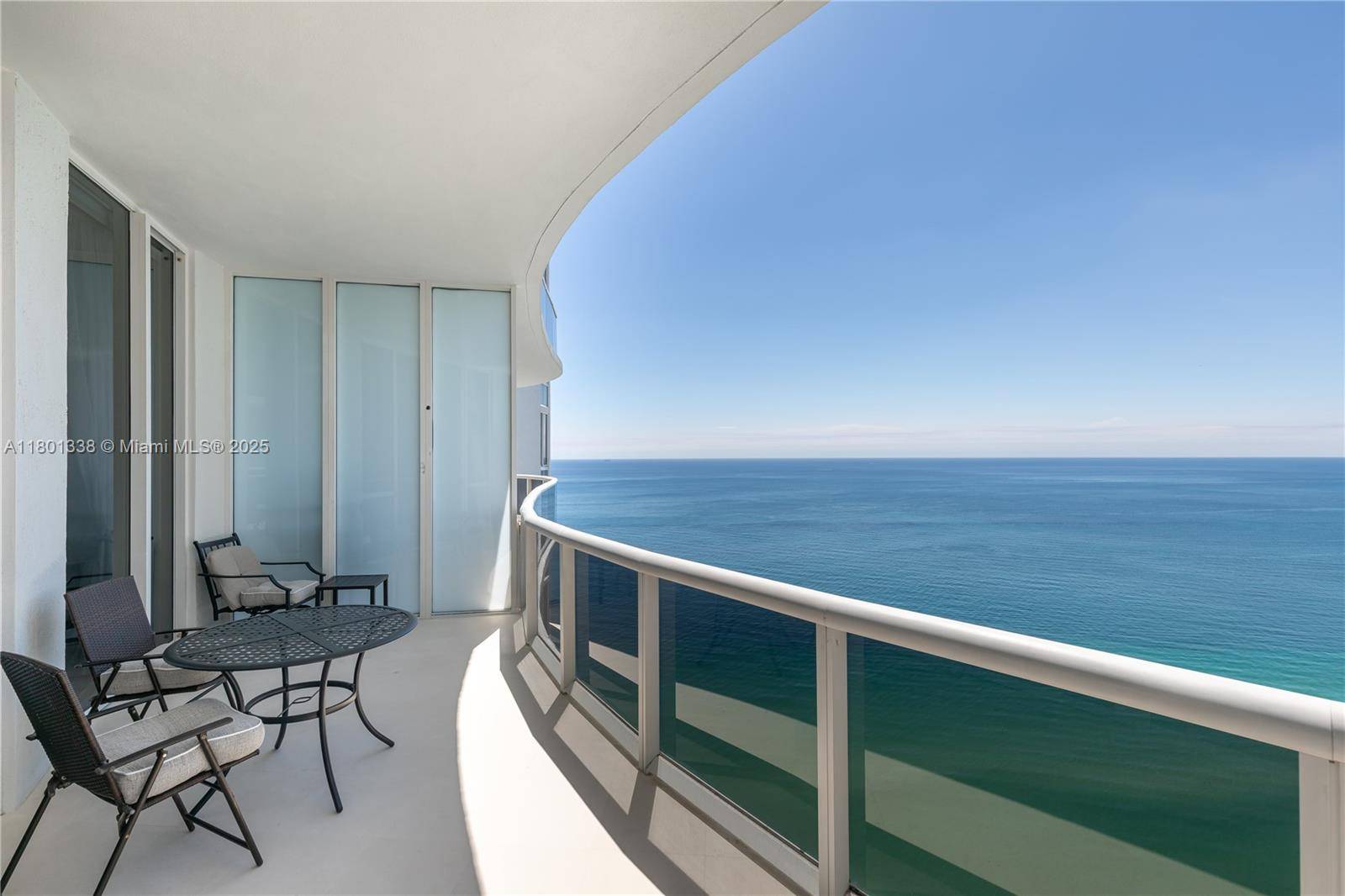 Sunny Isles Beach, FL 33160,16001 Collins Ave #3307
