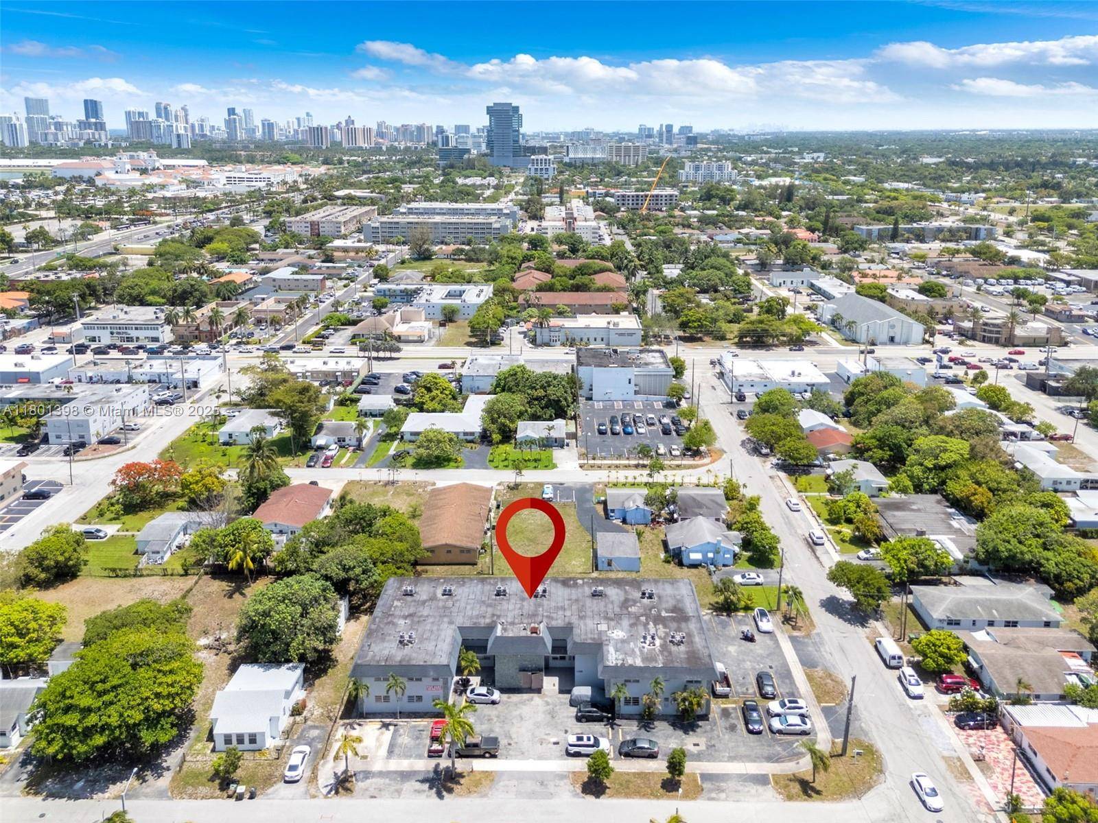 Hallandale Beach, FL 33009,300 NE 1st Ct #101