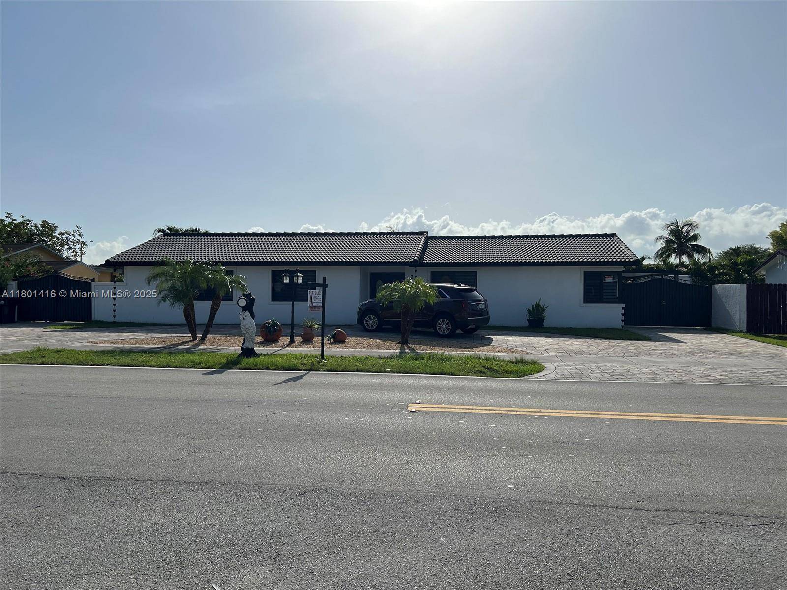 Miami, FL 33175,2401 SW 132nd Ave