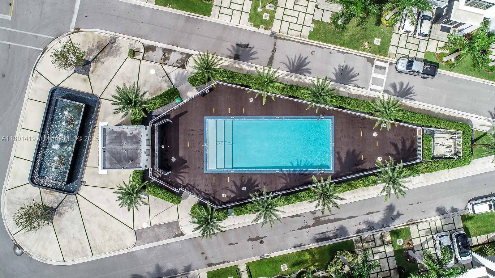 Doral, FL 33122,8231 NW 34th St
