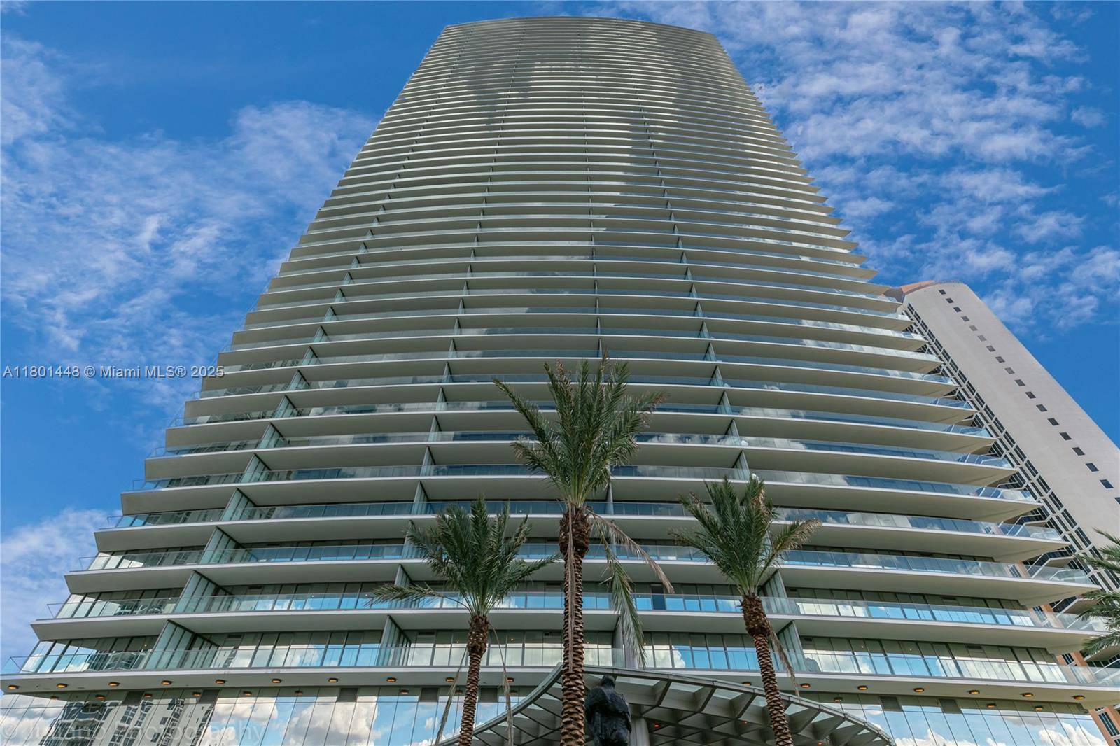 Sunny Isles Beach, FL 33160,18975 Collins Ave #2805