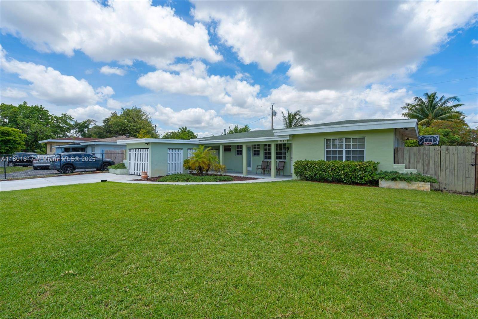 Fort Lauderdale, FL 33312,3361 Jackson Blvd