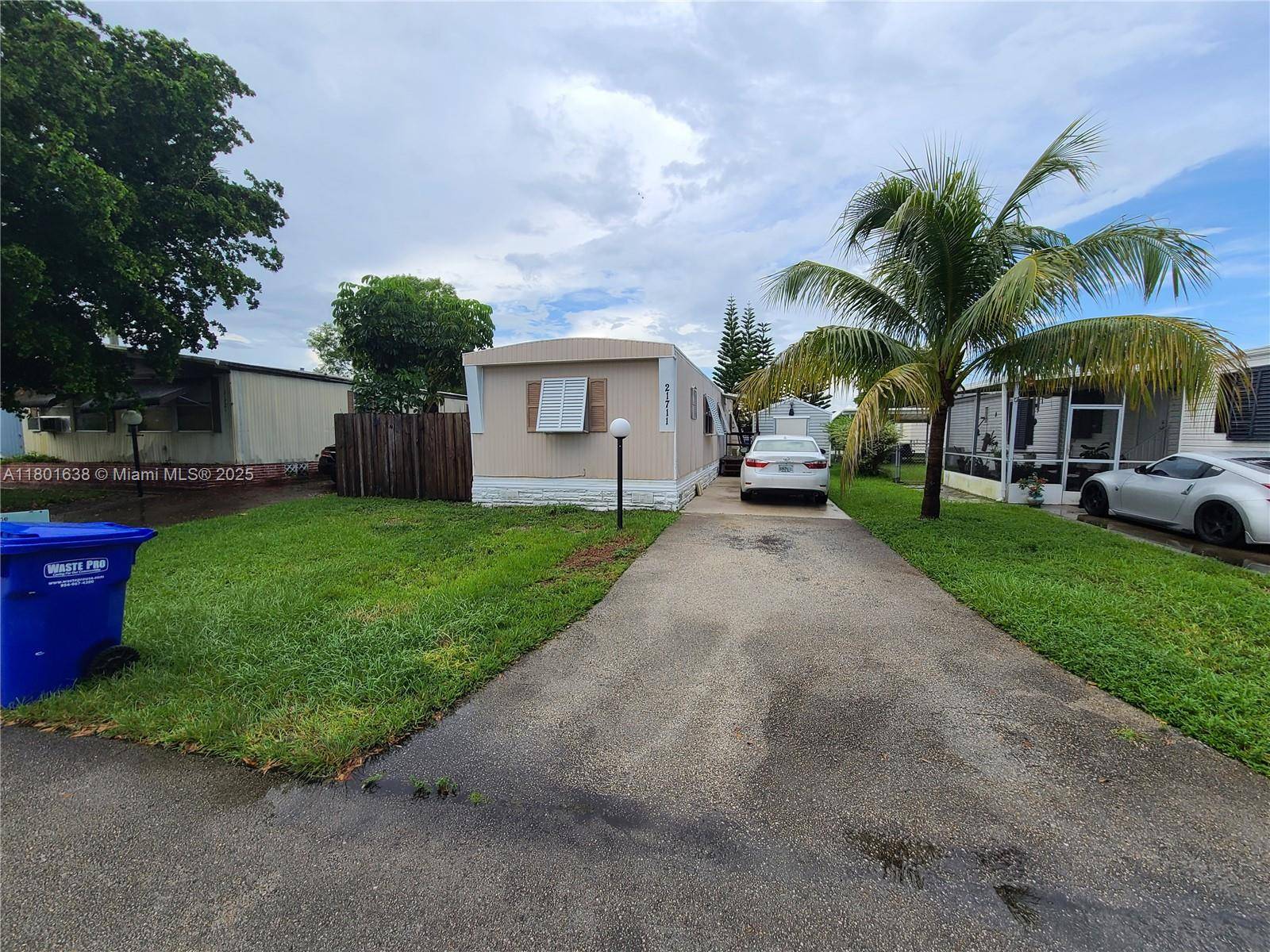 Pembroke Pines, FL 33029,21711 NW 7th Ct