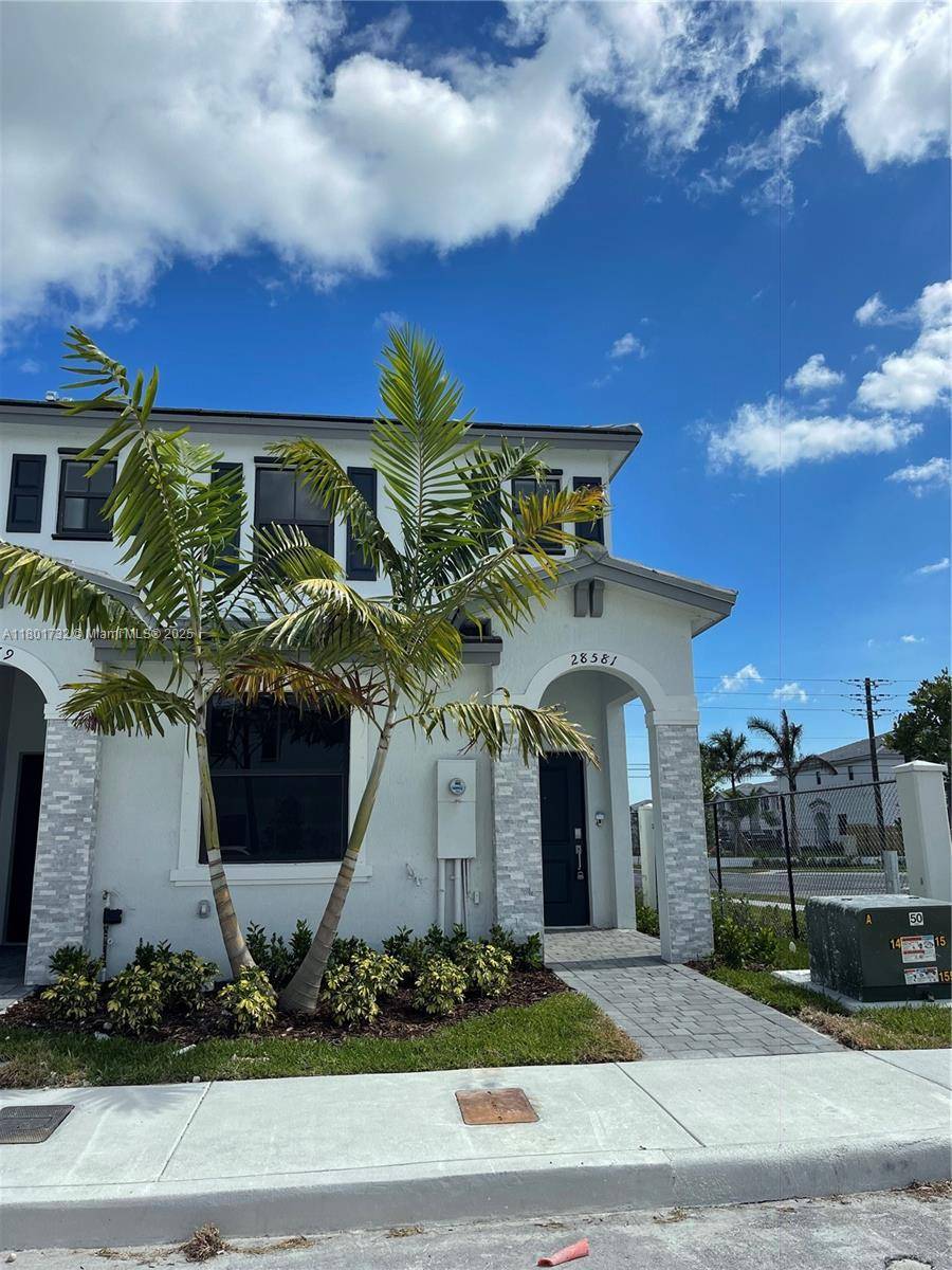 Homestead, FL 33033,28581 SW 132nd Ct #0