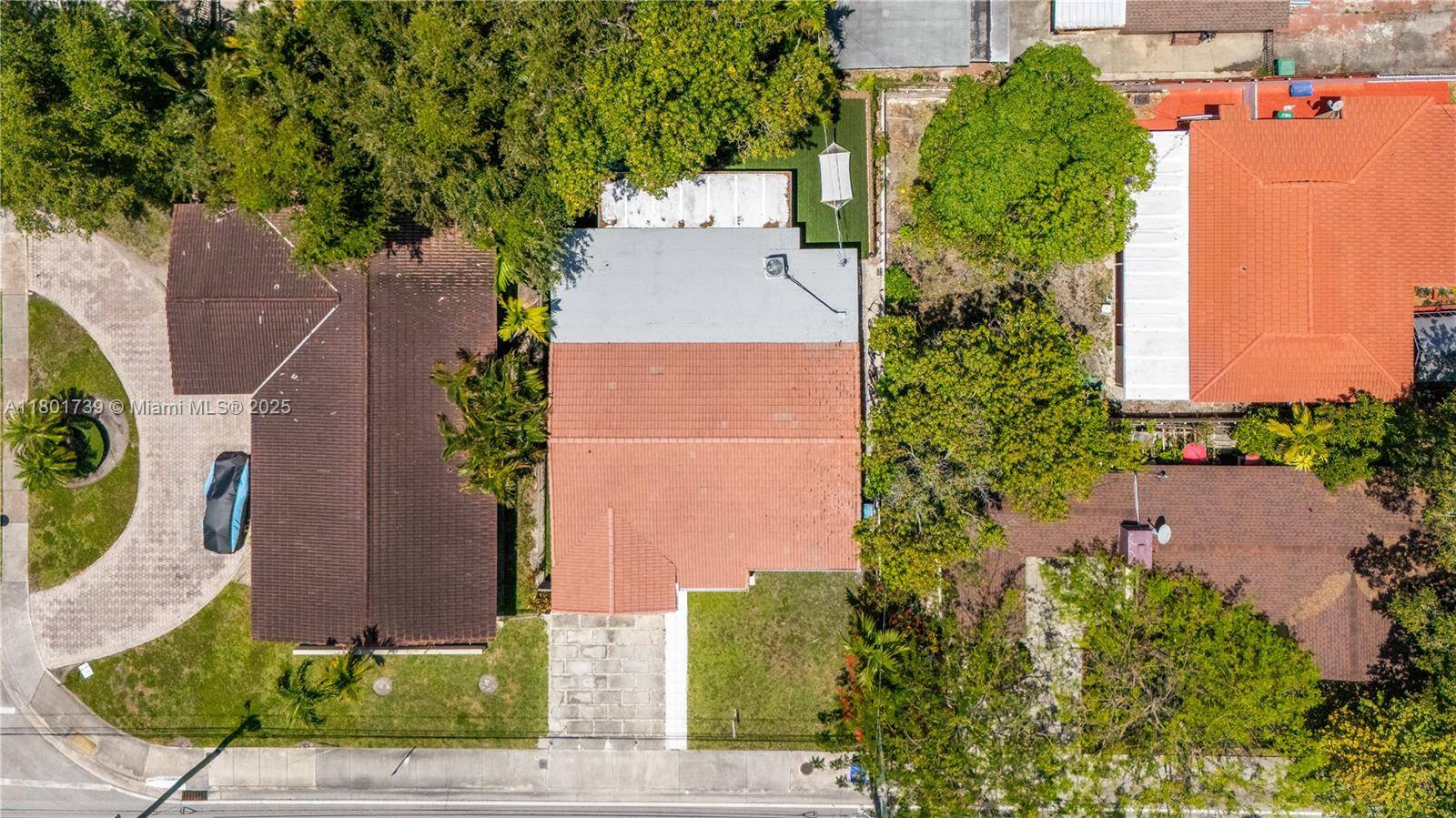 Miami, FL 33145,2340 SW 17th Ave