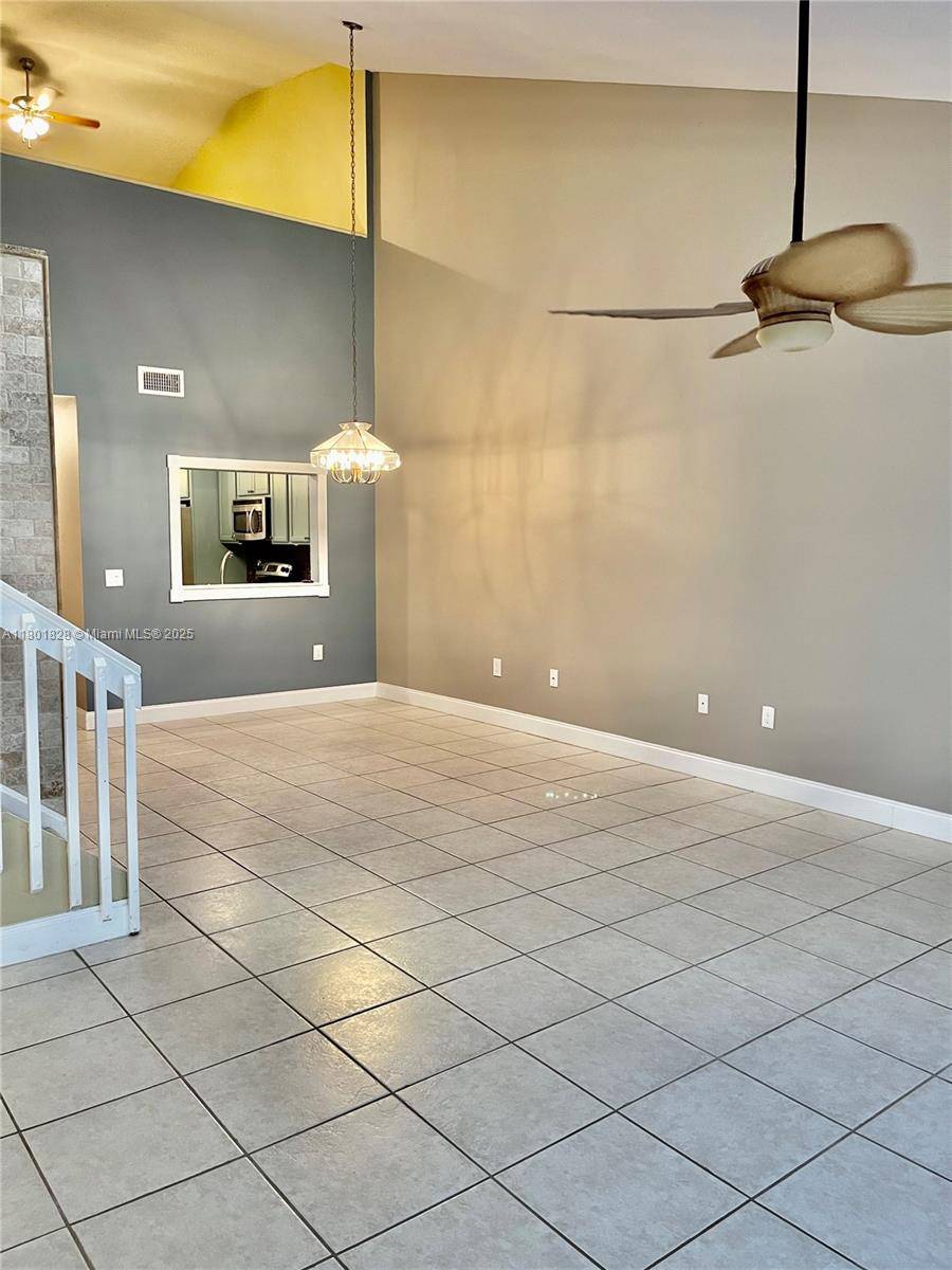 Hollywood, FL 33020,1432 S Gabriel St #1432