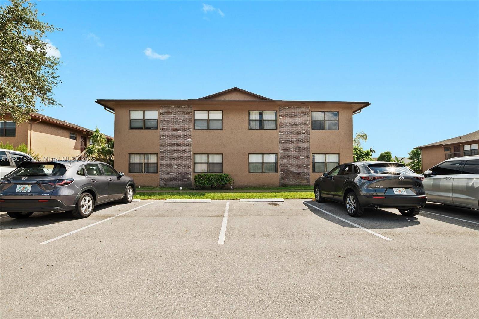 Sunrise, FL 33351,10053 Winding Lake Rd #101
