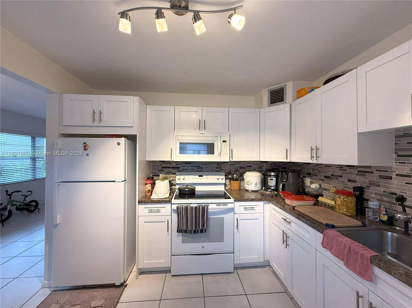 Pembroke Pines, FL 33027,100 SW 132nd Way #114K