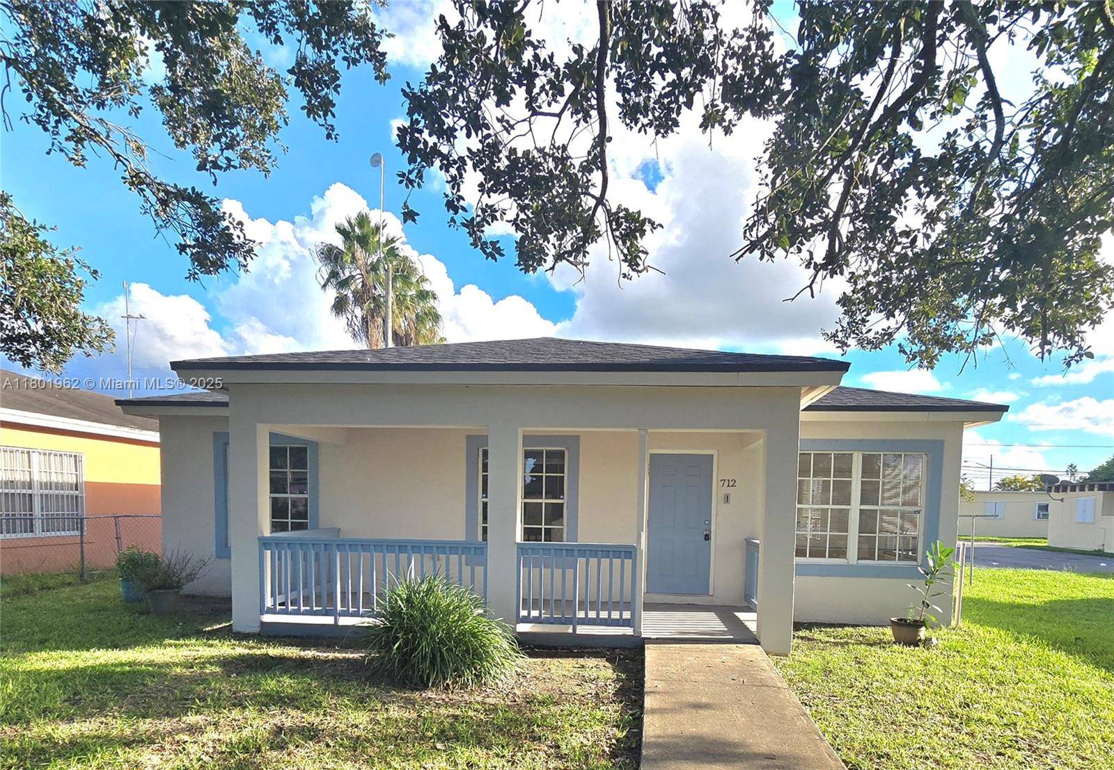 Homestead, FL 33030,712 SW 6 ST