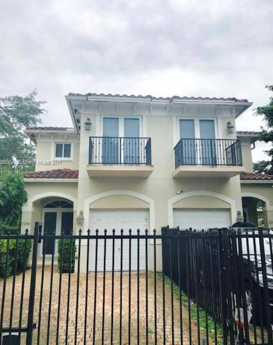 Coral Gables, FL 33145,2286 SW 16 CT #2286