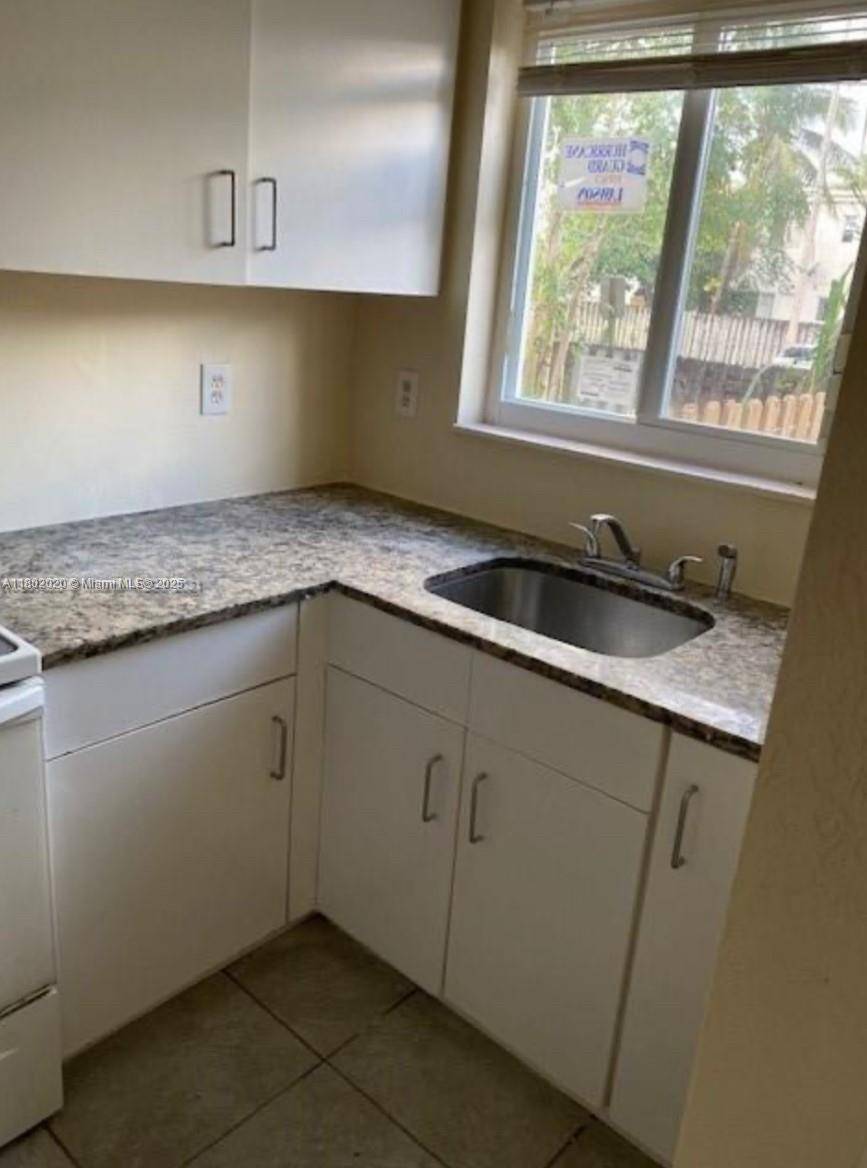 Miami, FL 33150,315 NW 84th Ter #315
