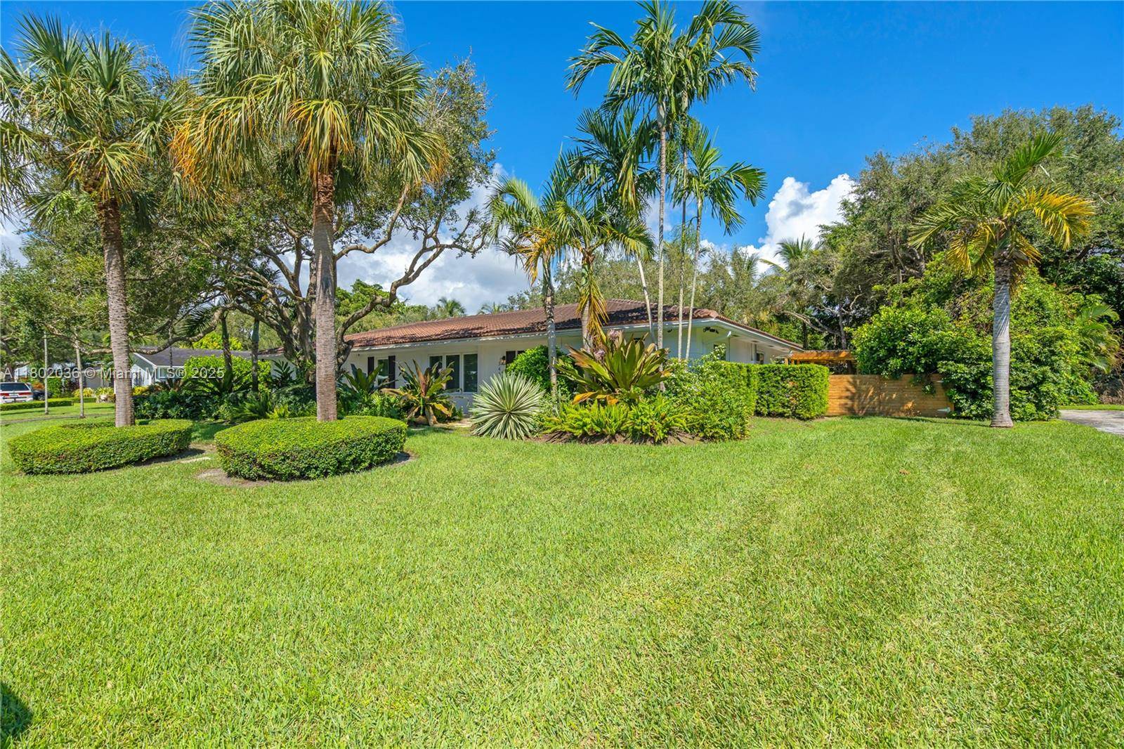 Palmetto Bay, FL 33157,7465 SW 163rd St