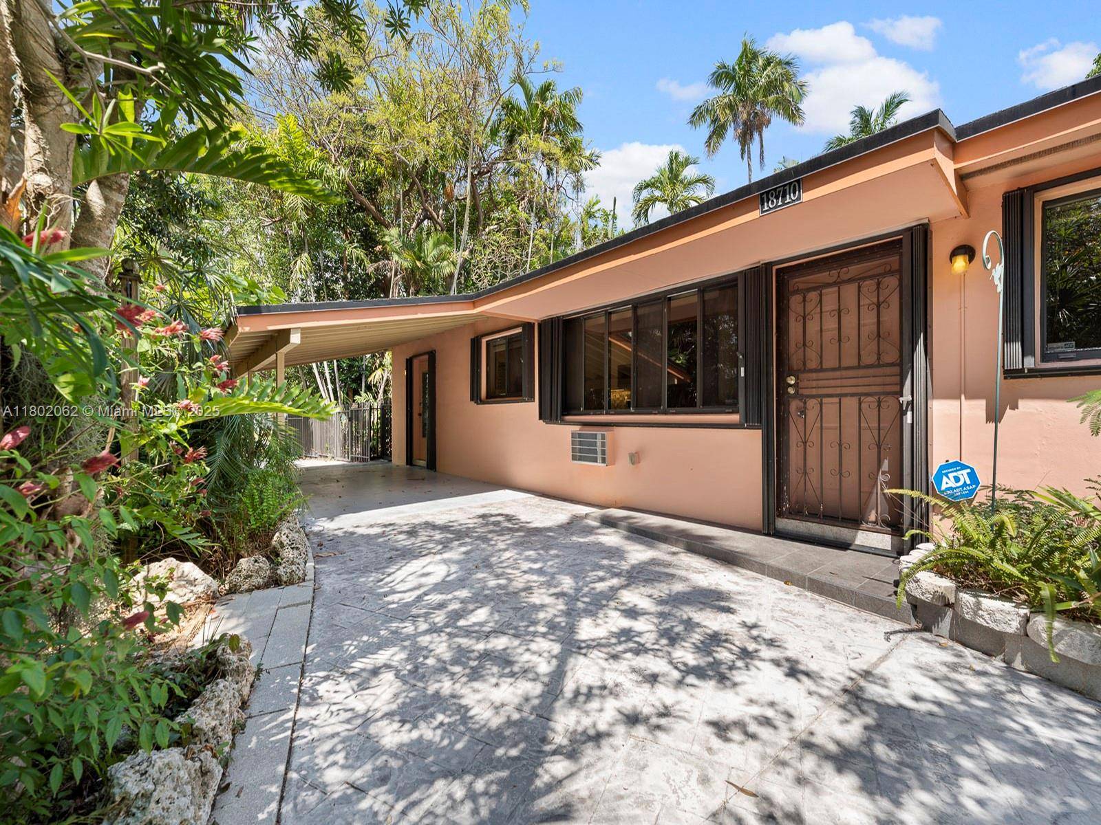 Cutler Bay, FL 33157,18710 Belmont Dr