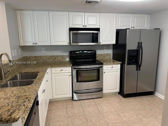 Fort Lauderdale, FL 33301,520 SE 5th Ave #2206