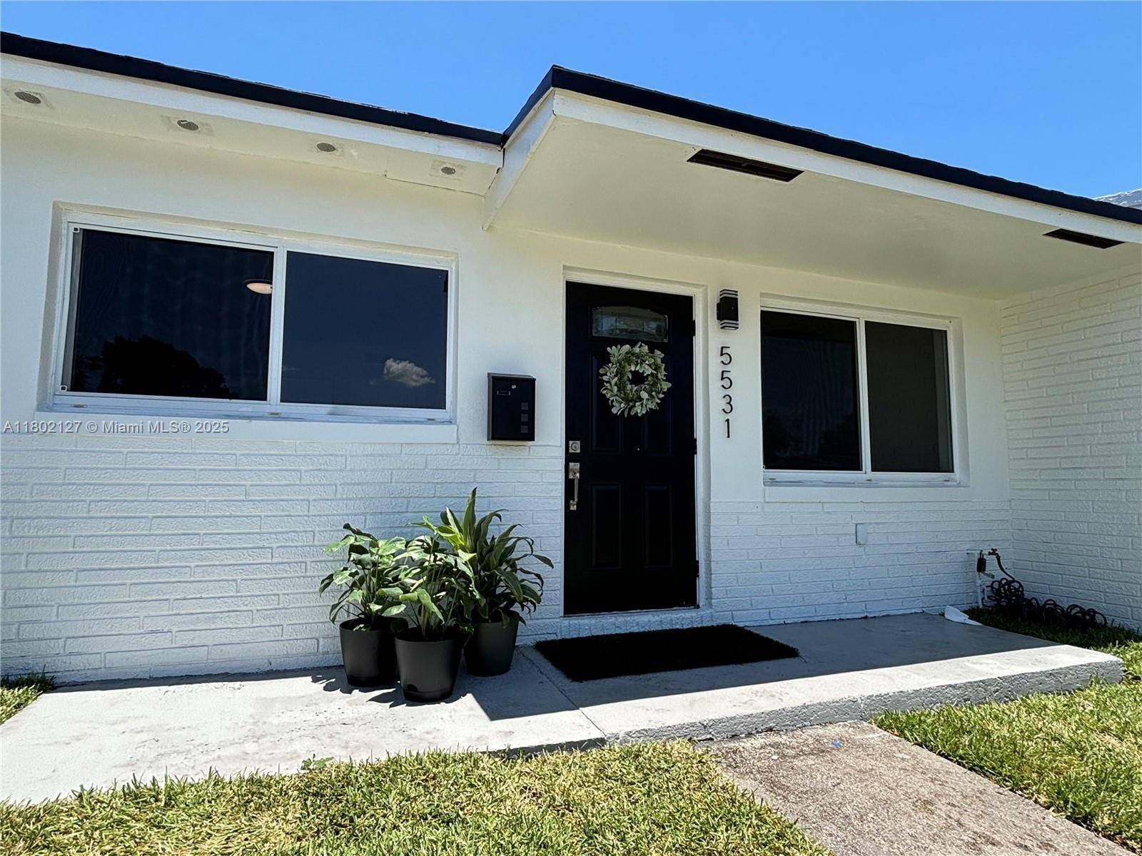 West Park, FL 33023,5531 SW 38th St