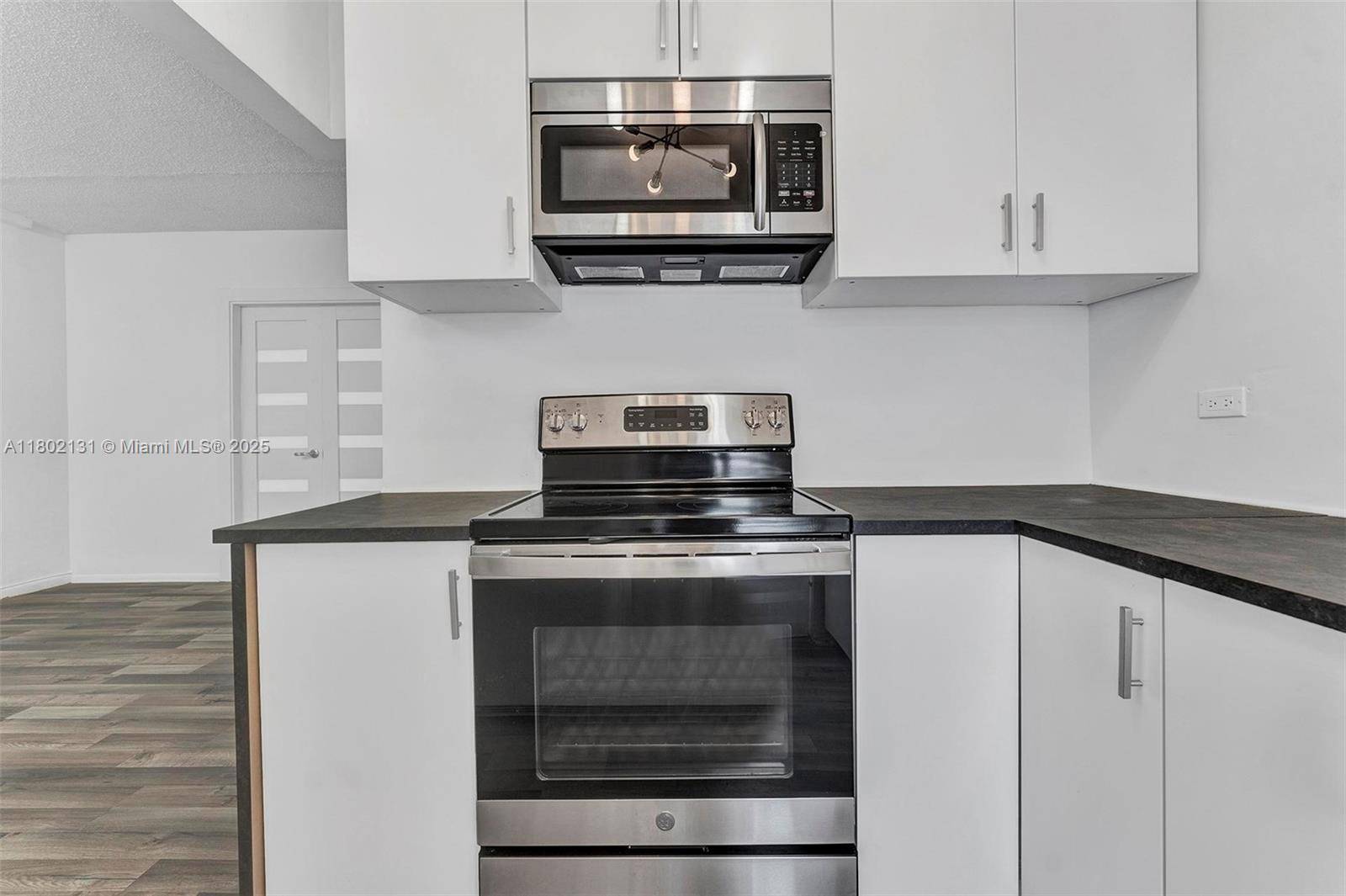 Miami Beach, FL 33139,1150 Euclid Ave #311