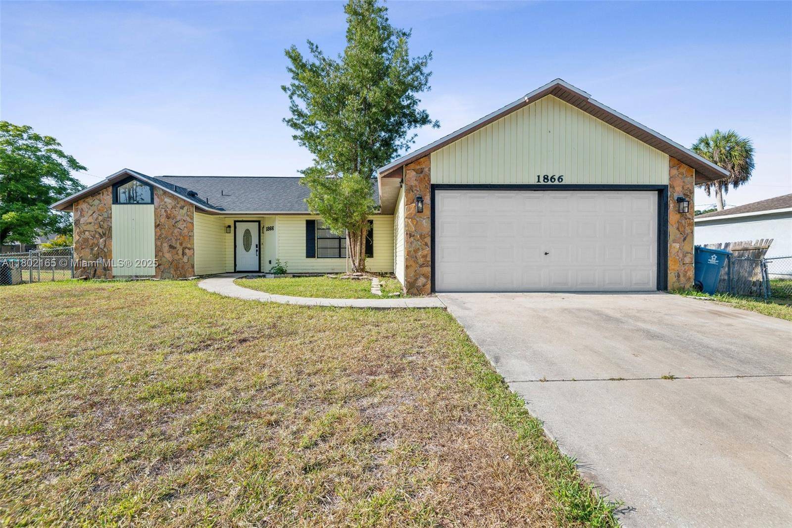 Palm Bay, FL 32907,1866 Delki street NW #0
