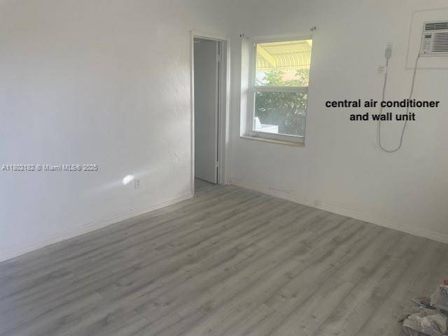 Miami, FL 33161,259 NE 111th St #1