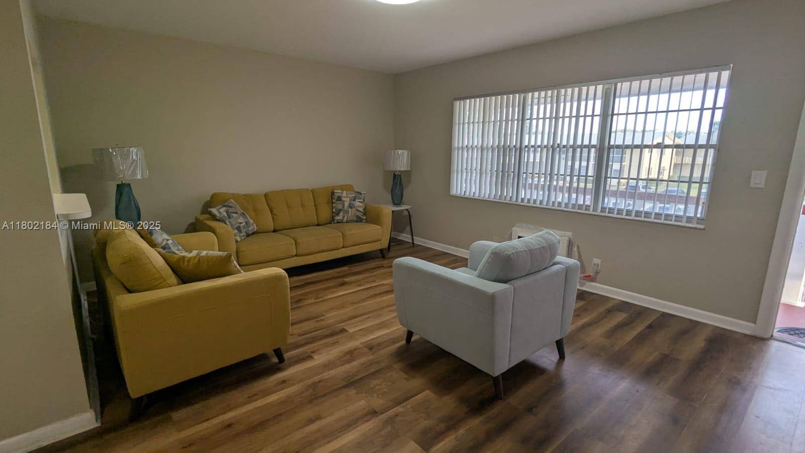 West Palm Beach, FL 33417,206 Norwich I #206