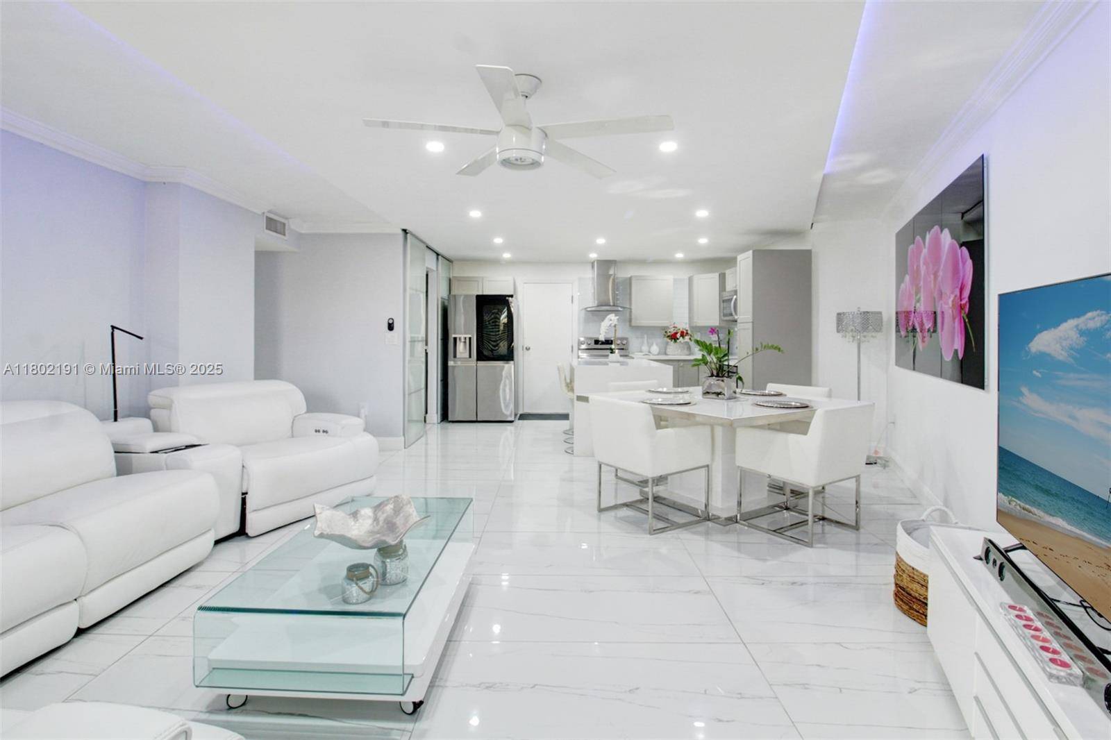 Miami, FL 33183,13951 Kendale Lakes Cir #103A