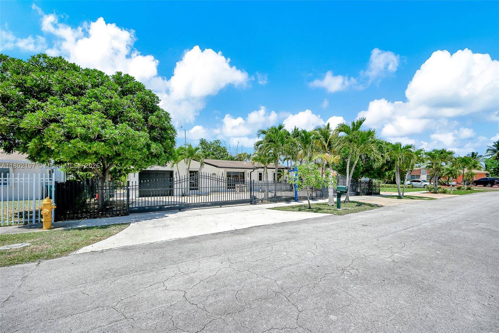 Miami, FL 33157,10845 SW 152nd Ter