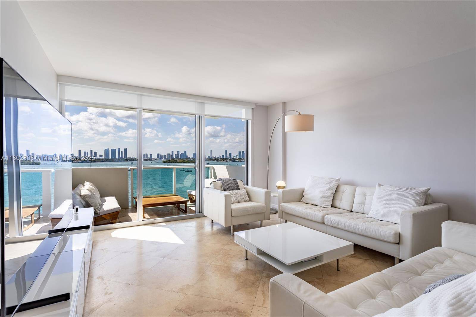 Miami Beach, FL 33139,1200 West Ave #526