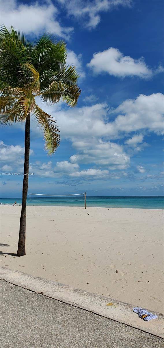 Hollywood, FL 33019,2600 S Ocean Dr #S113