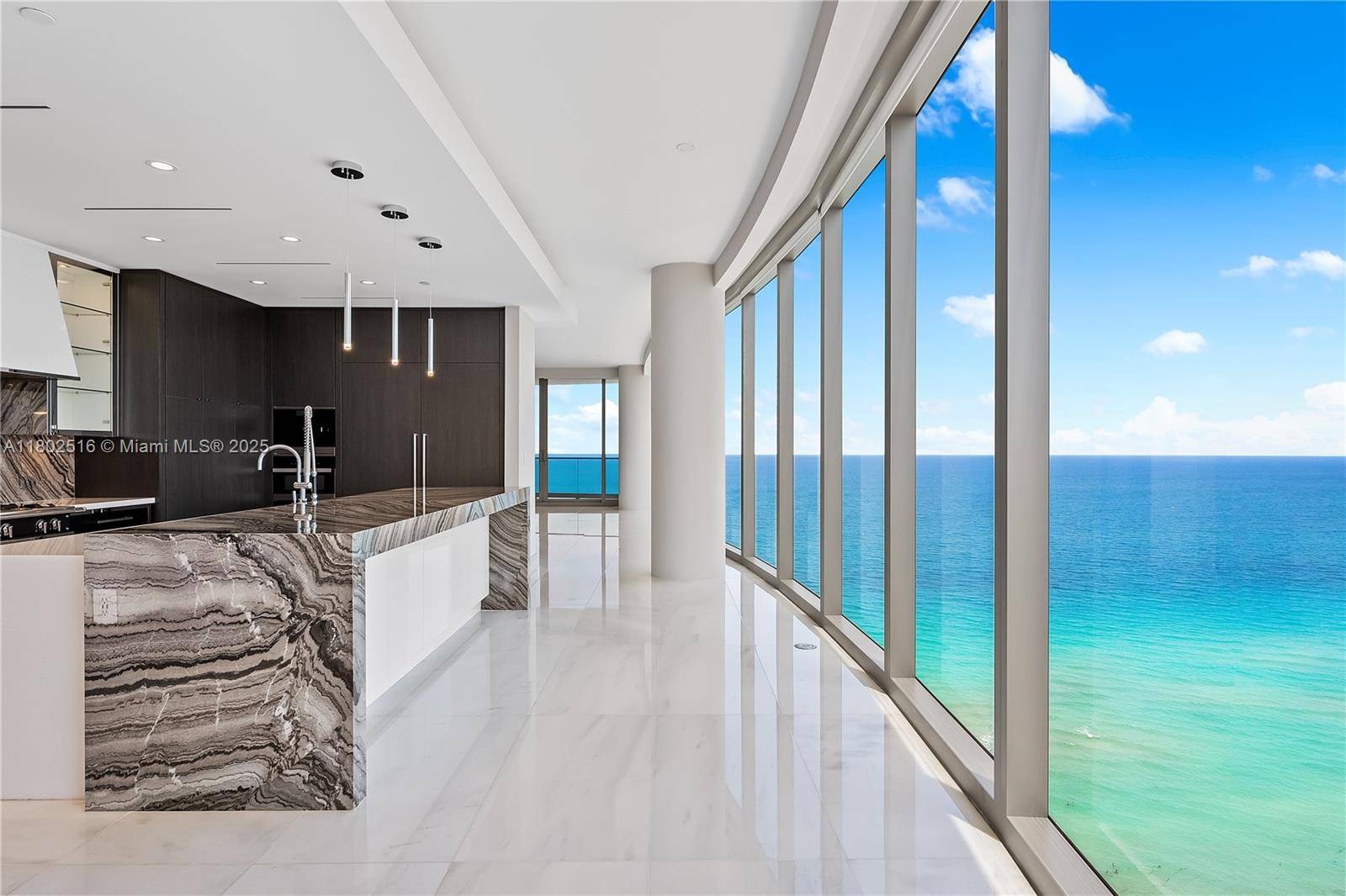 Sunny Isles Beach, FL 33160,17901 Collins Ave #2404