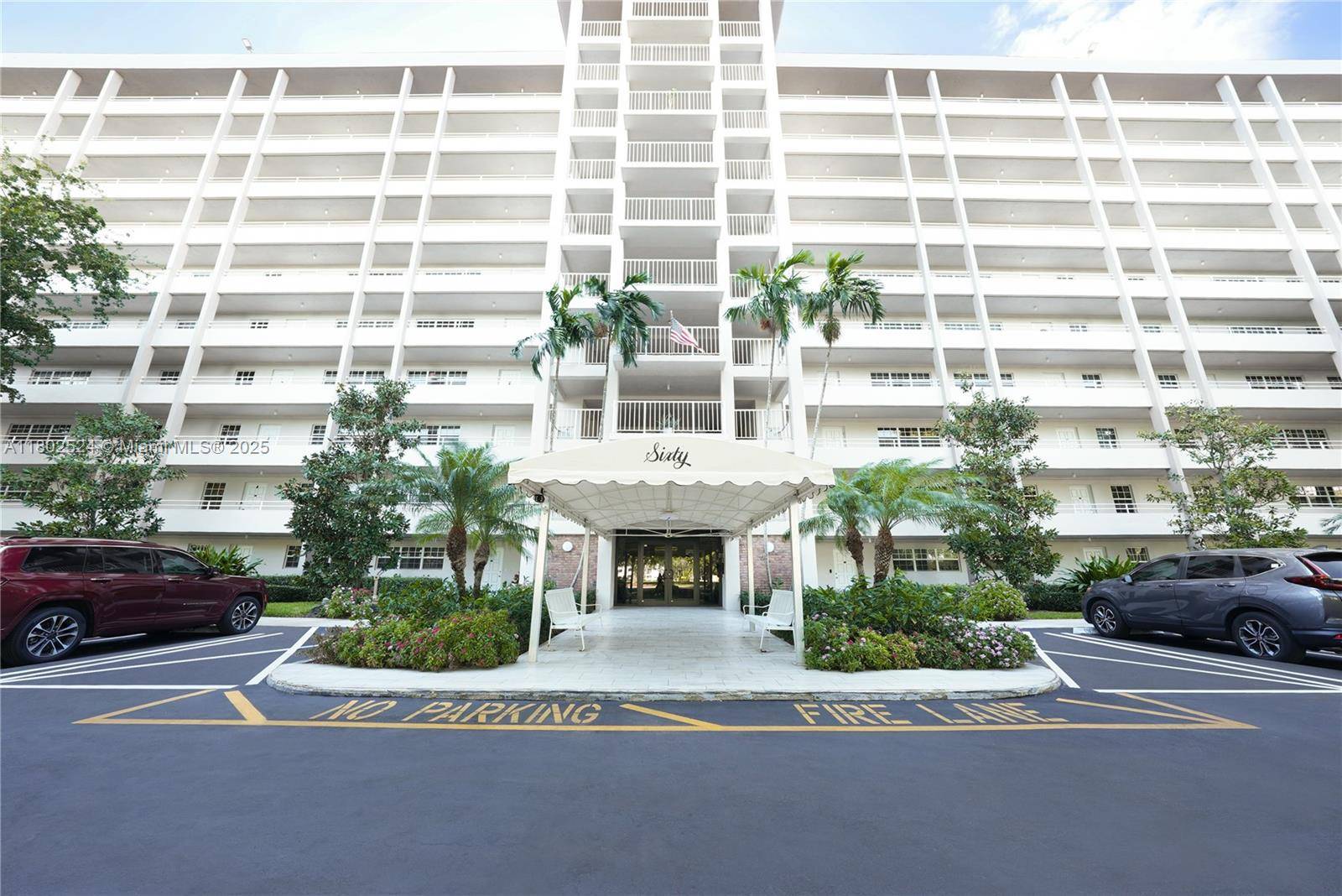 Pompano Beach, FL 33069,605 Oaks Dr #203