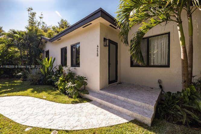 Miami, FL 33127,4228 NW 3rd Ave
