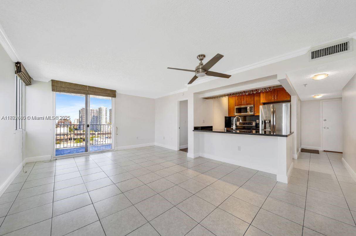 Miami, FL 33136,800 N Miami Ave #E-1709
