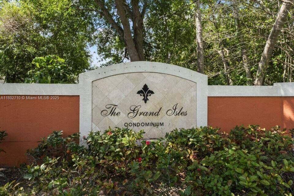 West Palm Beach, FL 33417,4171 N Haverhill Rd #1009