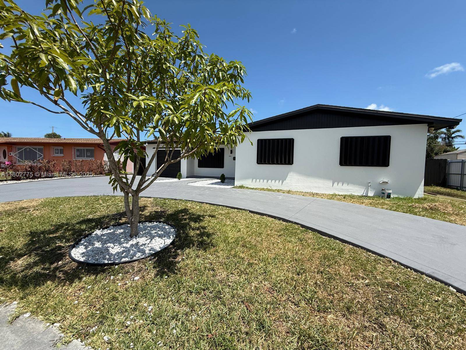 Miami, FL 33157,15711 SW 106th Ave #1