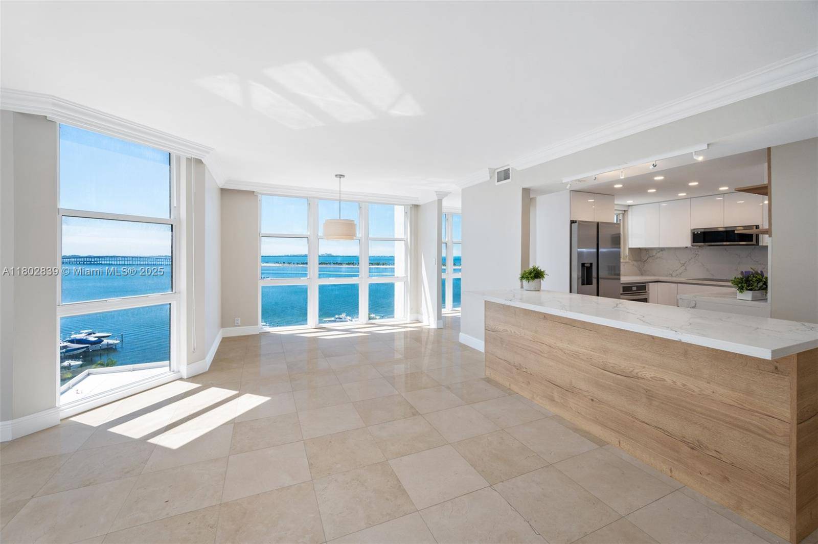 Miami, FL 33129,1901 Brickell Ave #B1114