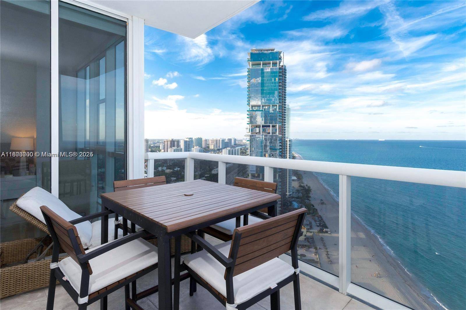 Sunny Isles Beach, FL 33160,18201 Collins Ave #4808