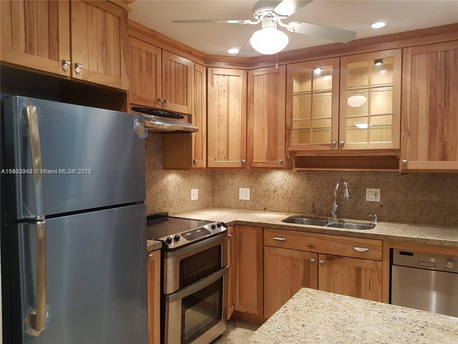 Pompano Beach, FL 33060,253 S Cypress Rd #237