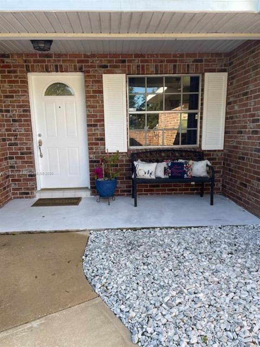Deltona, FL 32725,1431 FELTON ST