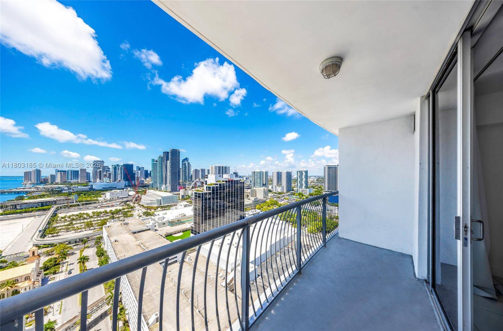 Miami, FL 33132,1750 N Bayshore Dr #3308
