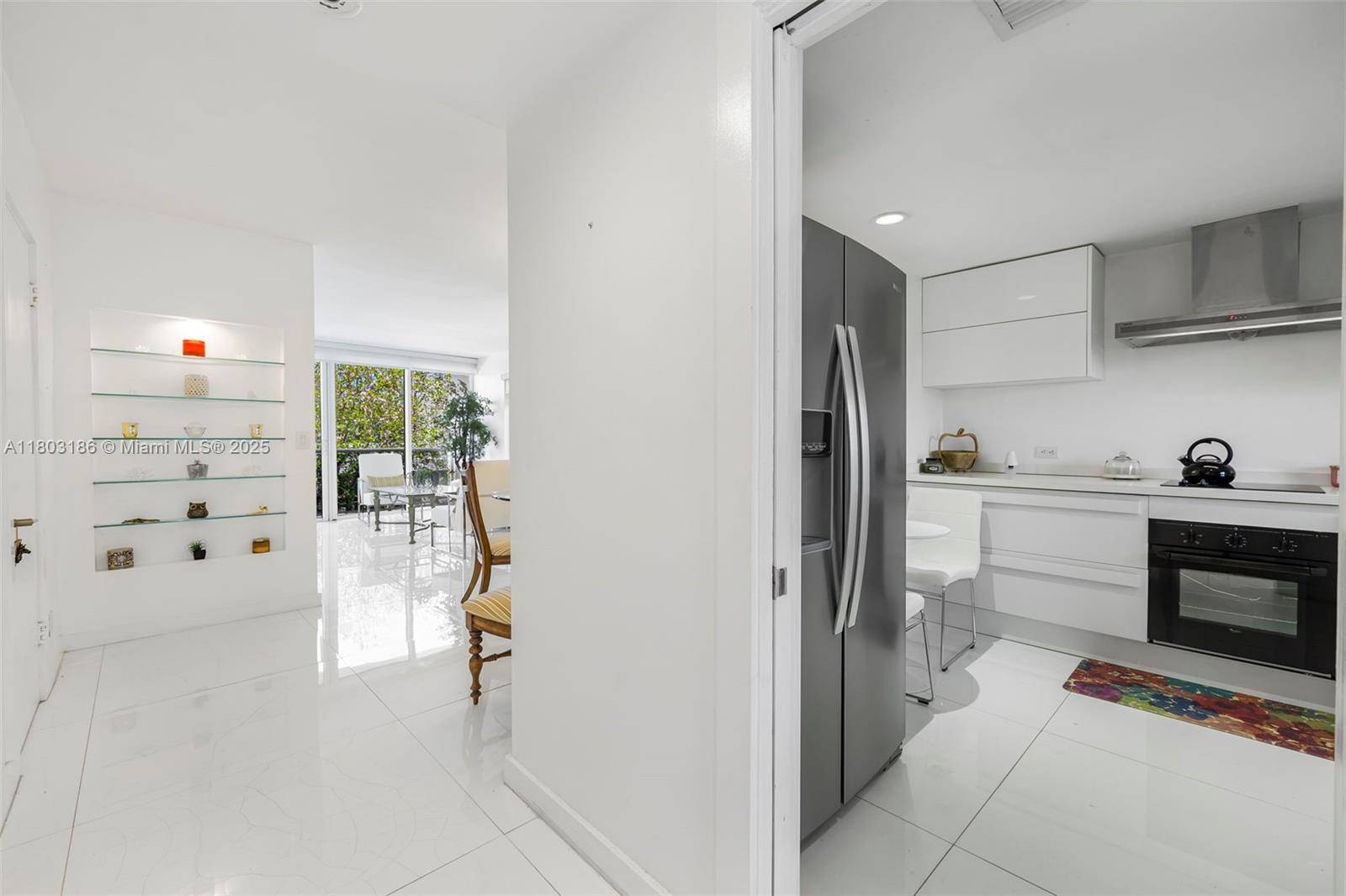 Bal Harbour, FL 33154,1 Harbour Way #305