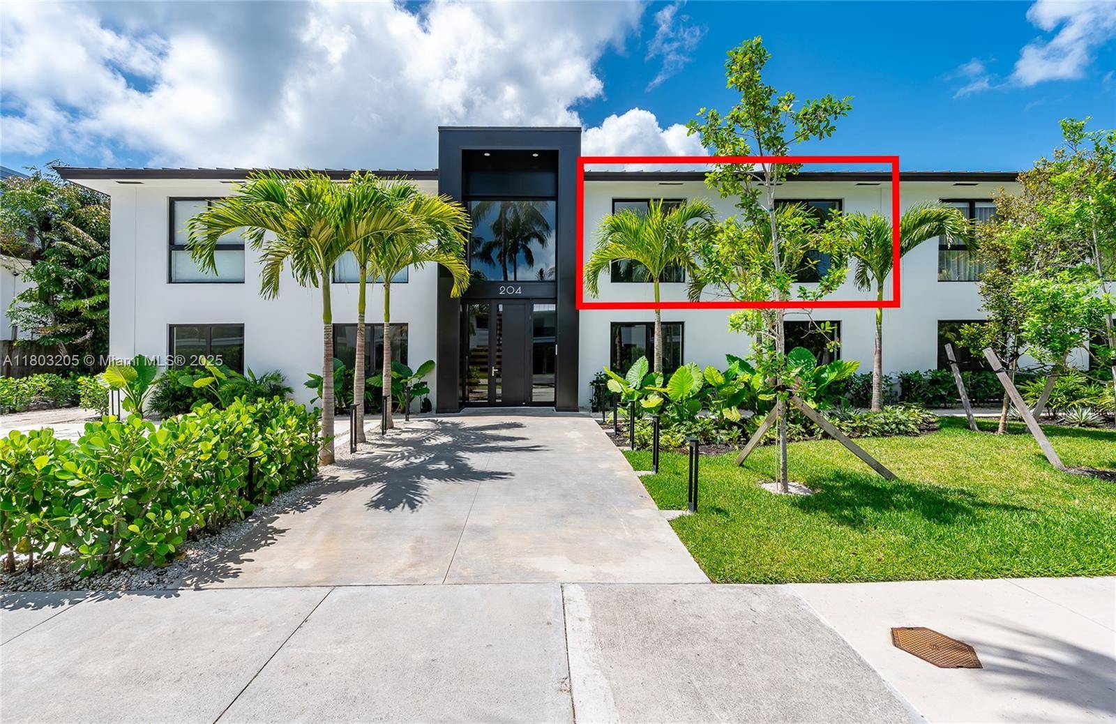 Key Biscayne, FL 33149,204 Sunrise Dr #204C