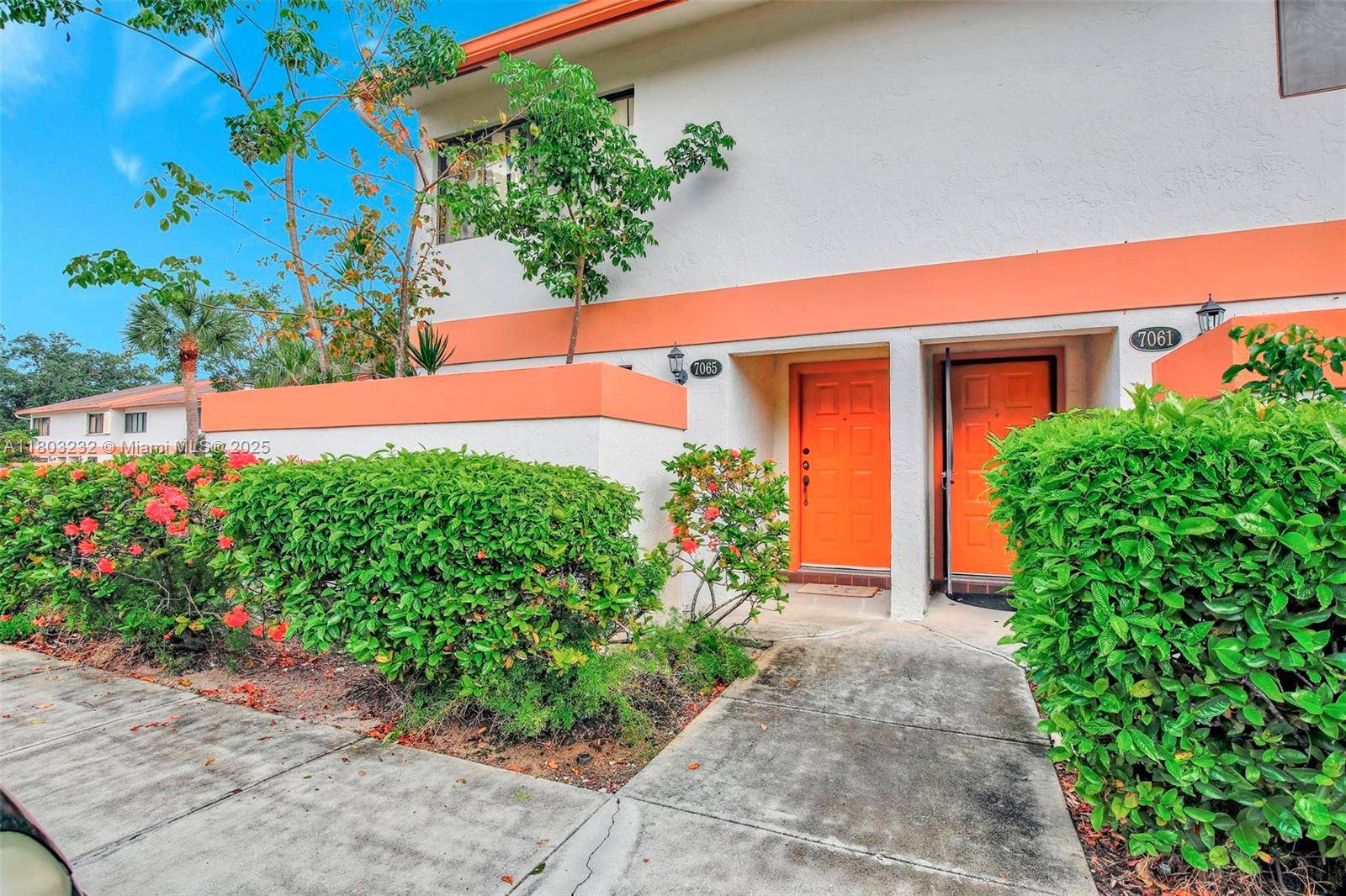 Davie, FL 33314,7065 SW 42nd Pl