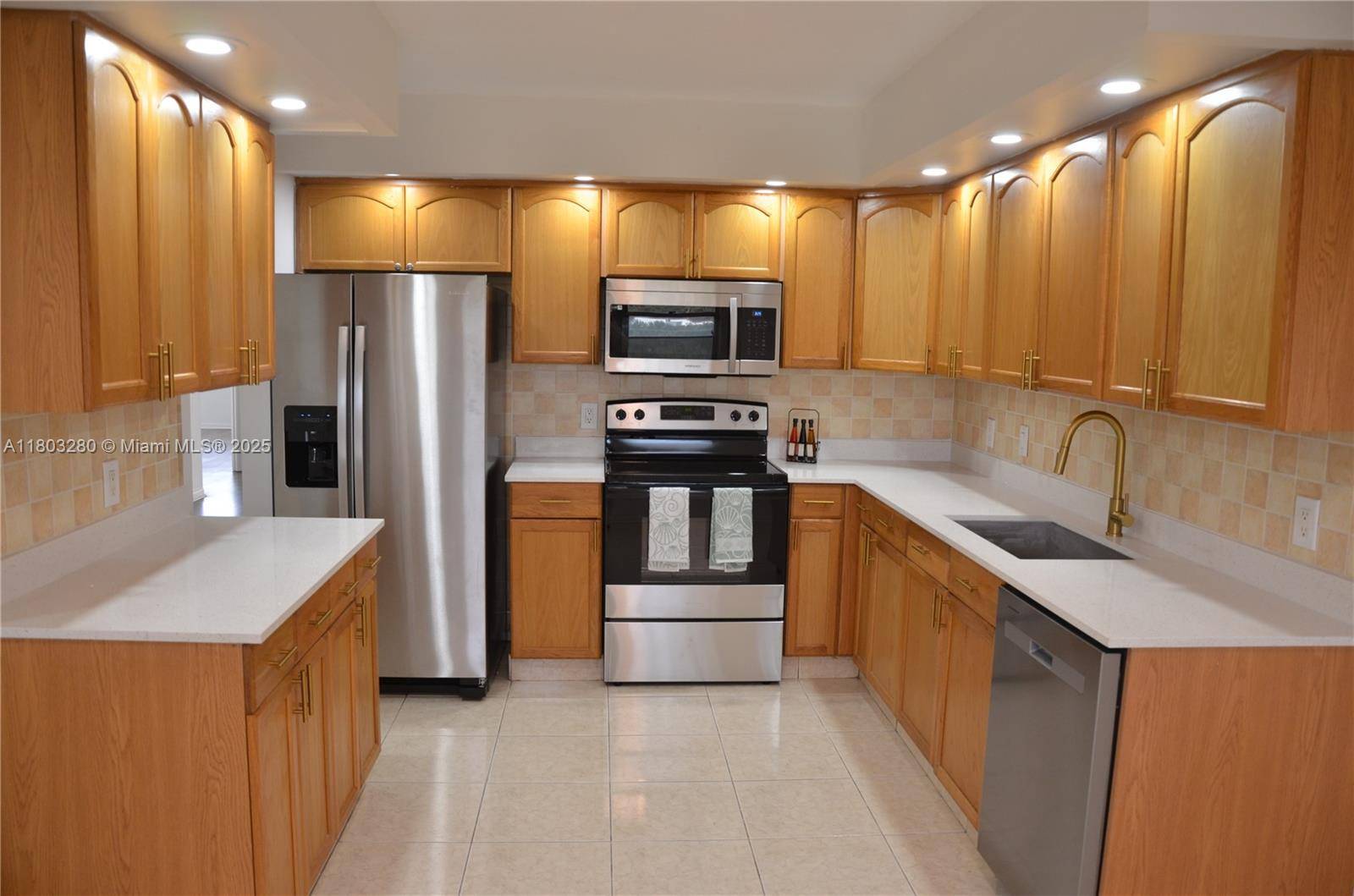 Pembroke Pines, FL 33027,12600 SW 5th Ct #415L