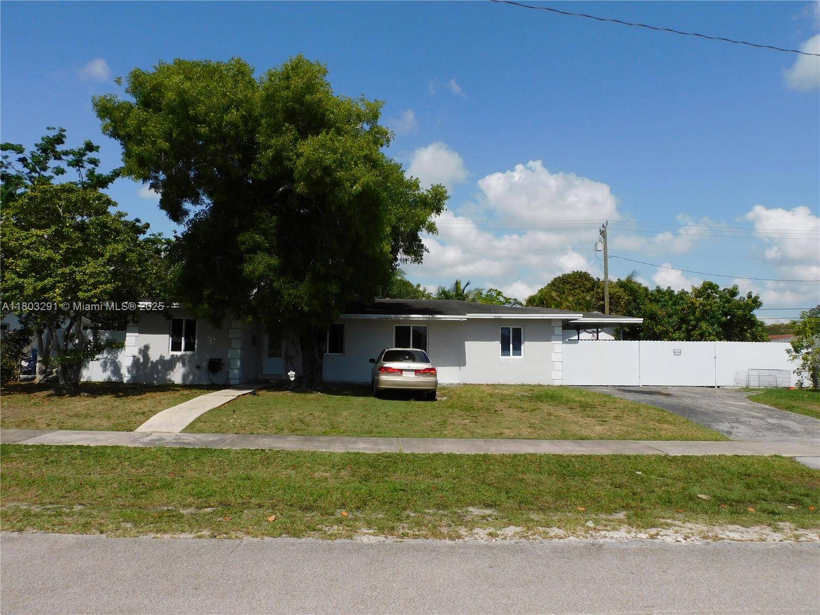 Miami, FL 33157,16020 SW 98th Ct