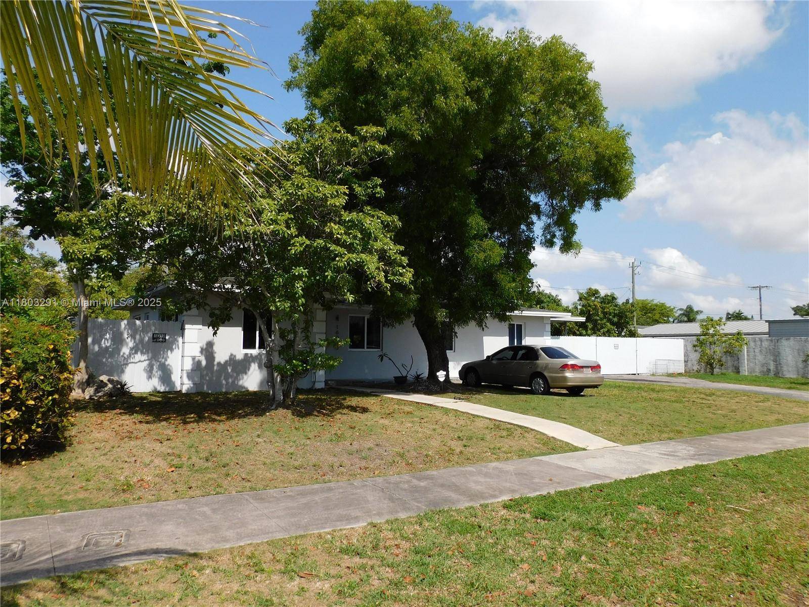 Miami, FL 33157,16020 SW 98th Ct