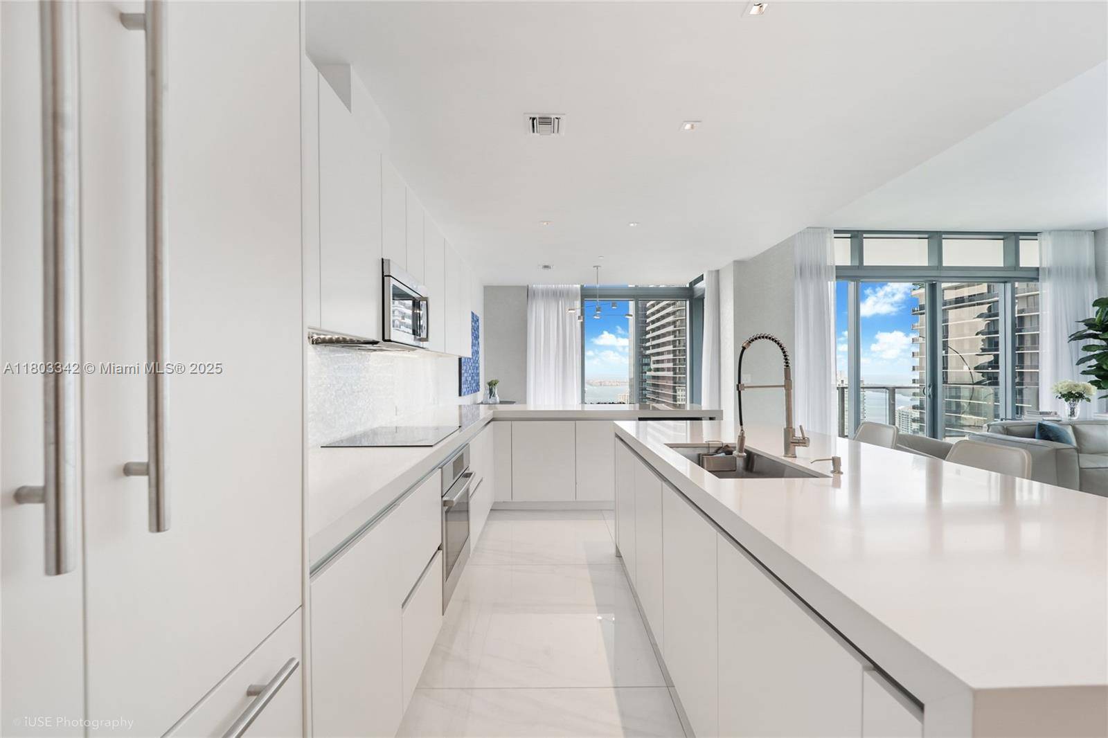 Miami, FL 33130,88 SW 7th St #4101